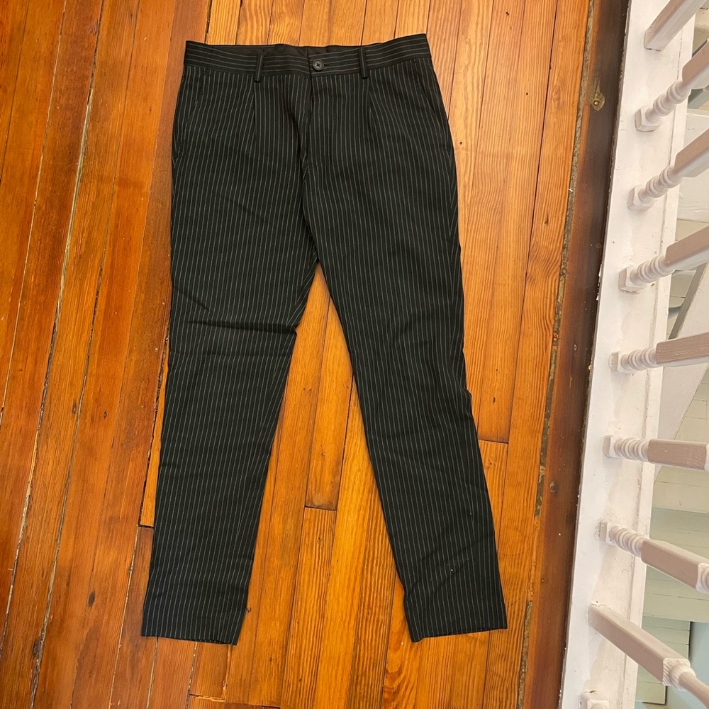 Selected Homme Men’s Slim Navy Pinstripe Dress Pant

Size 32x32